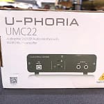 Behringer UMC22 USB