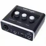 Behringer UM2