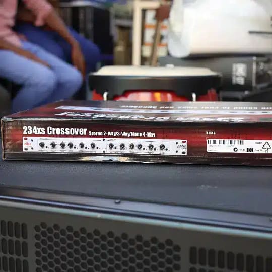 Behringer DBX 234XS features