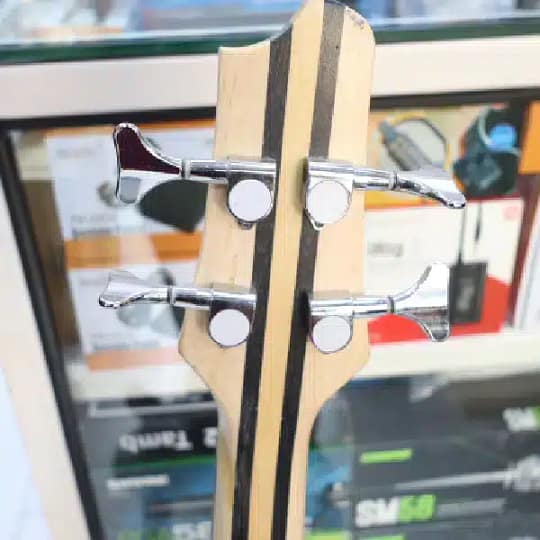 Maple Neck