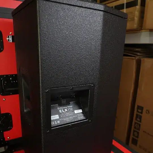 EV ELX 112P frequency response