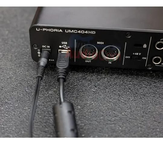 behringer umc404hd