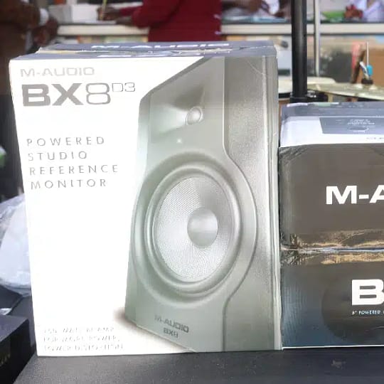 BX8 D3 studio equipment