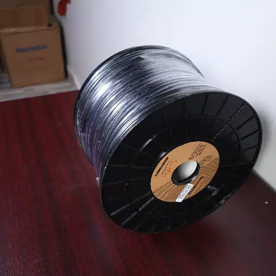 SoundKing GB106 2.5mm Audio Connection