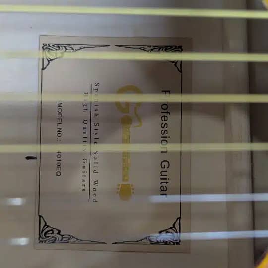 Fender 40-inch Acoustic Guitar Nairobi
