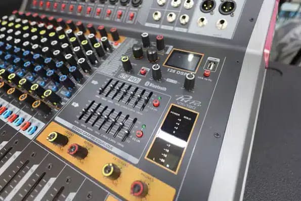 PEV PRO VX 120 12-Channel Mixer