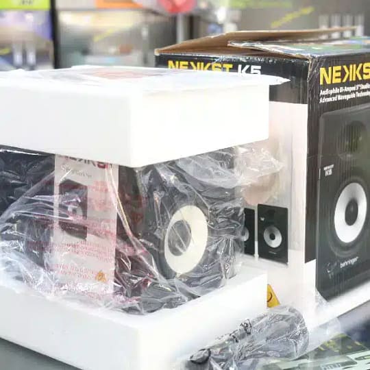 Behringer Nekkst K5 specs